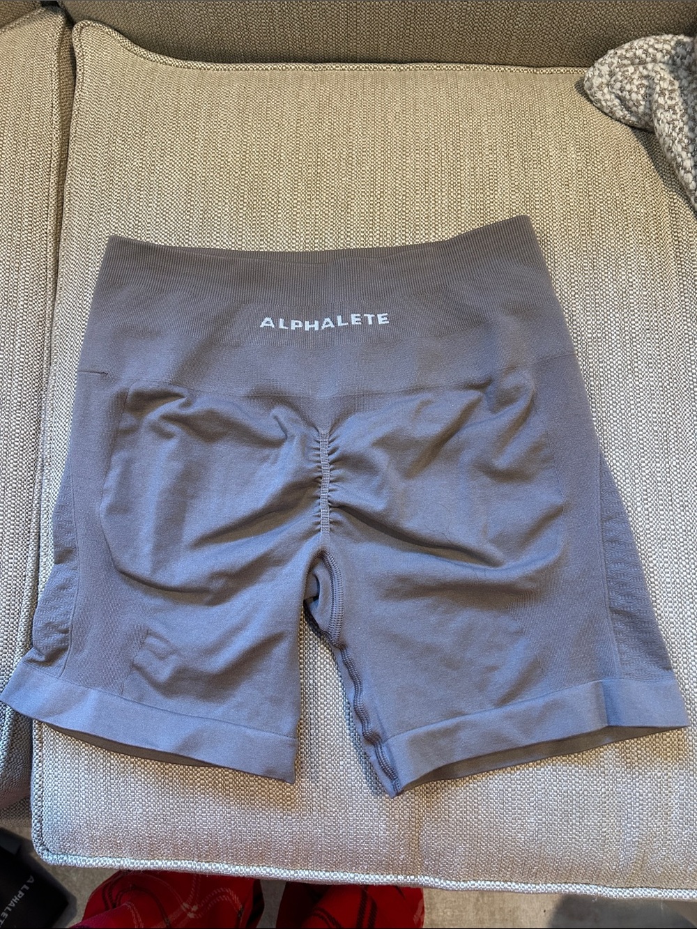 Alphalete Women’s High-Rise contour short